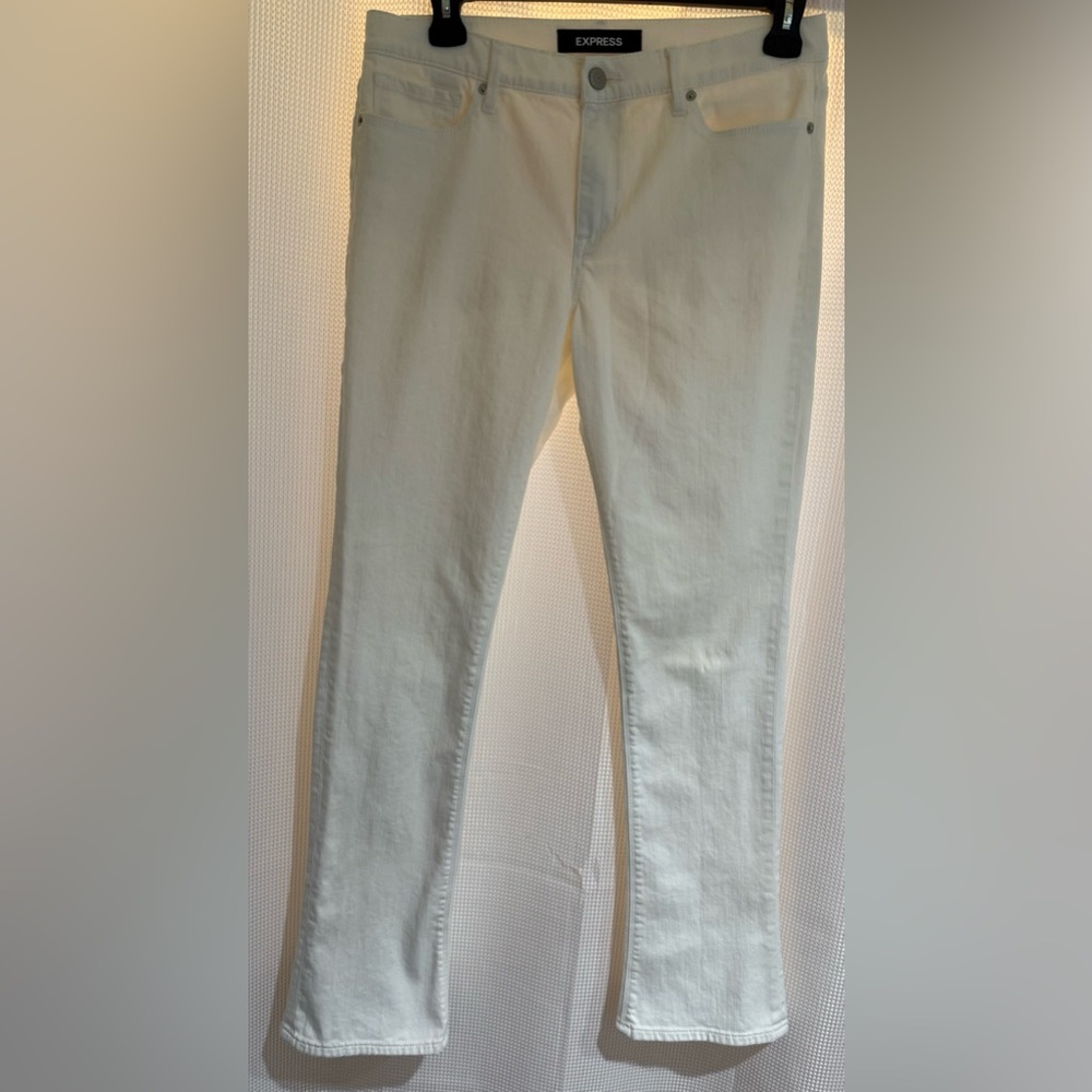 Express Women's Straight Leg Off-White Jeans